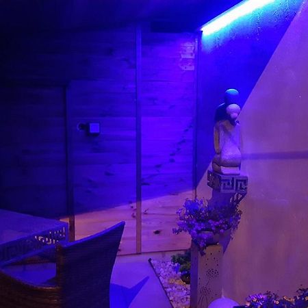 アウグストゥフMini Studioアパートメント エクステリア 写真